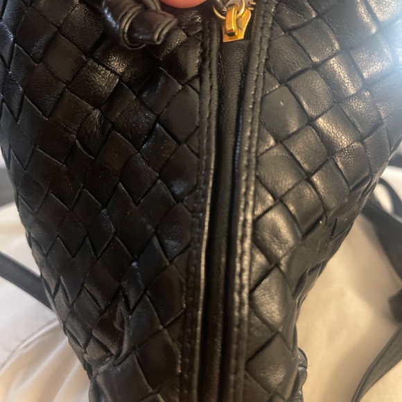 Bottega Veneta Green Loop Intrecciato Leather Crossbody Bag  Bottega Veneta Crossbody Handbag